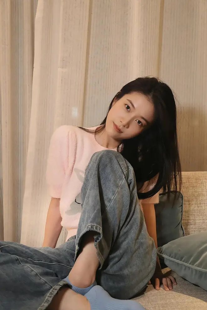 ：从深海精灵到复古女郎的完美蜕变开元ky棋牌张雪迎的时尚温度