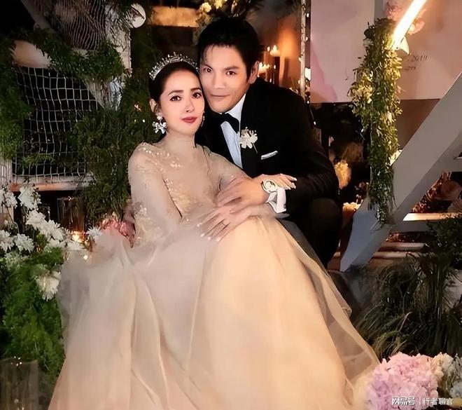 钱向佐带娃有时异地但豪门日子藏不住了开元棋牌app郭碧婷手撕谣言:婆婆给(图10) 钱向佐带娃有时异地但豪门日子藏不住了开元棋牌app郭碧婷手撕谣言:婆婆给(图10)