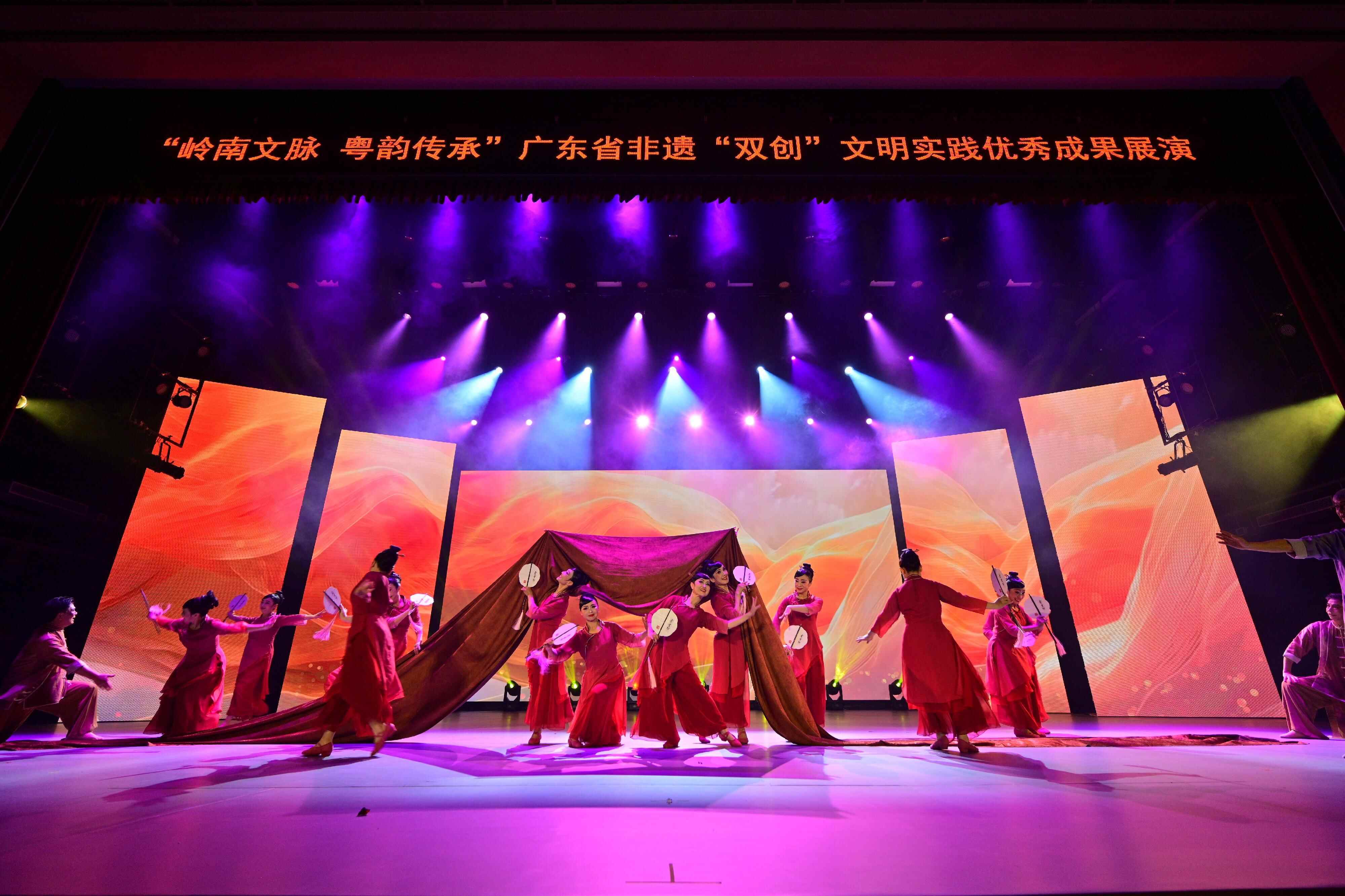 遗广货行天下因为古朴也时尚开元ky棋牌现场直击！非(图2)